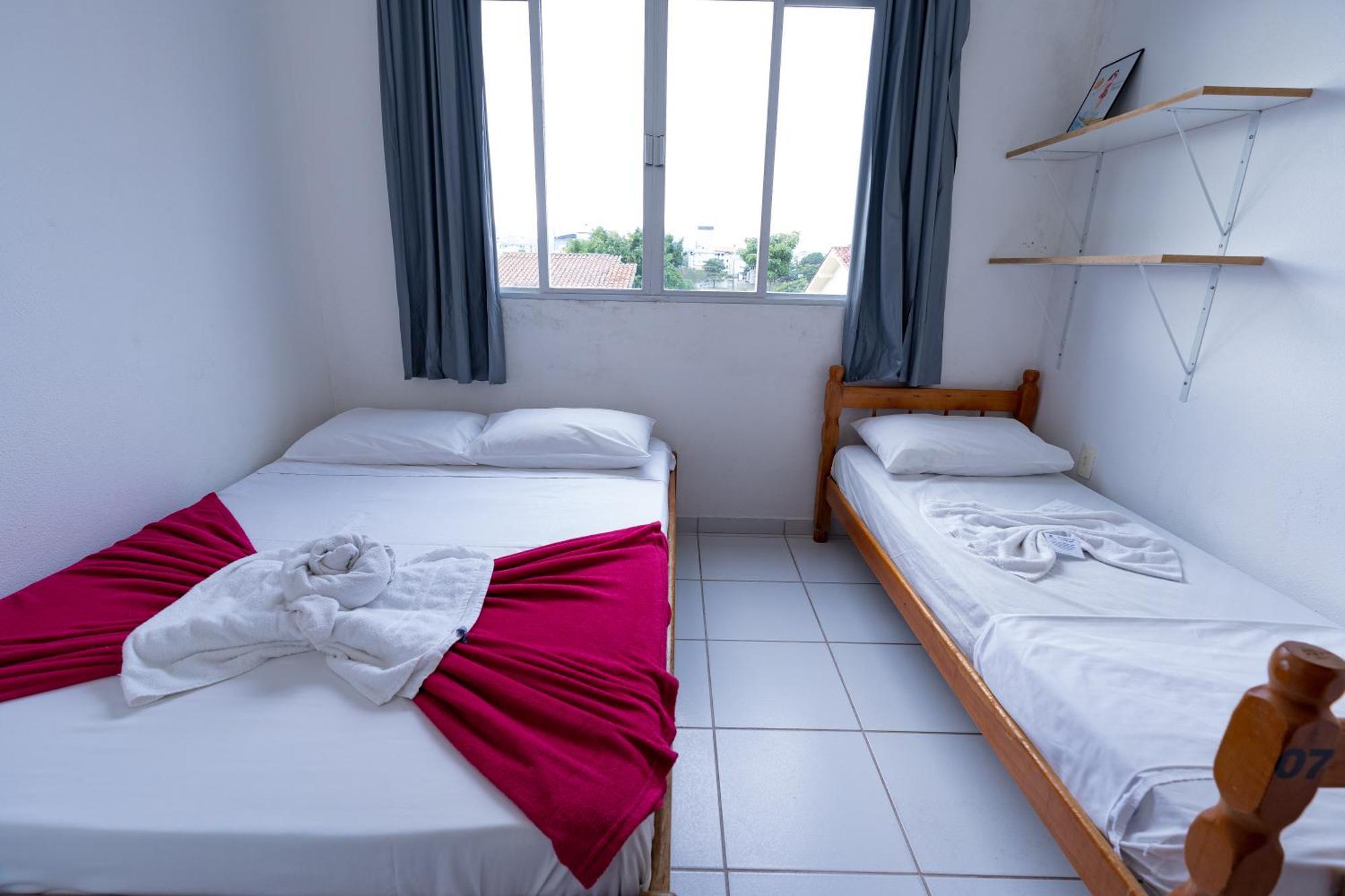 Hanna Amsterdam Hotel 3*